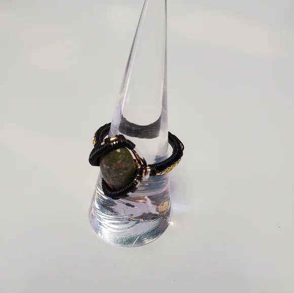 "Dragons Egg" Unakite Handmade Wire Wrap Ring - Picture 3 of 8
